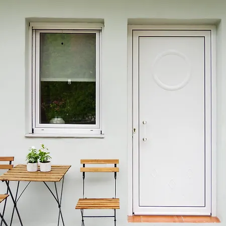 Arbor Ktistades Hosting Exterior photo